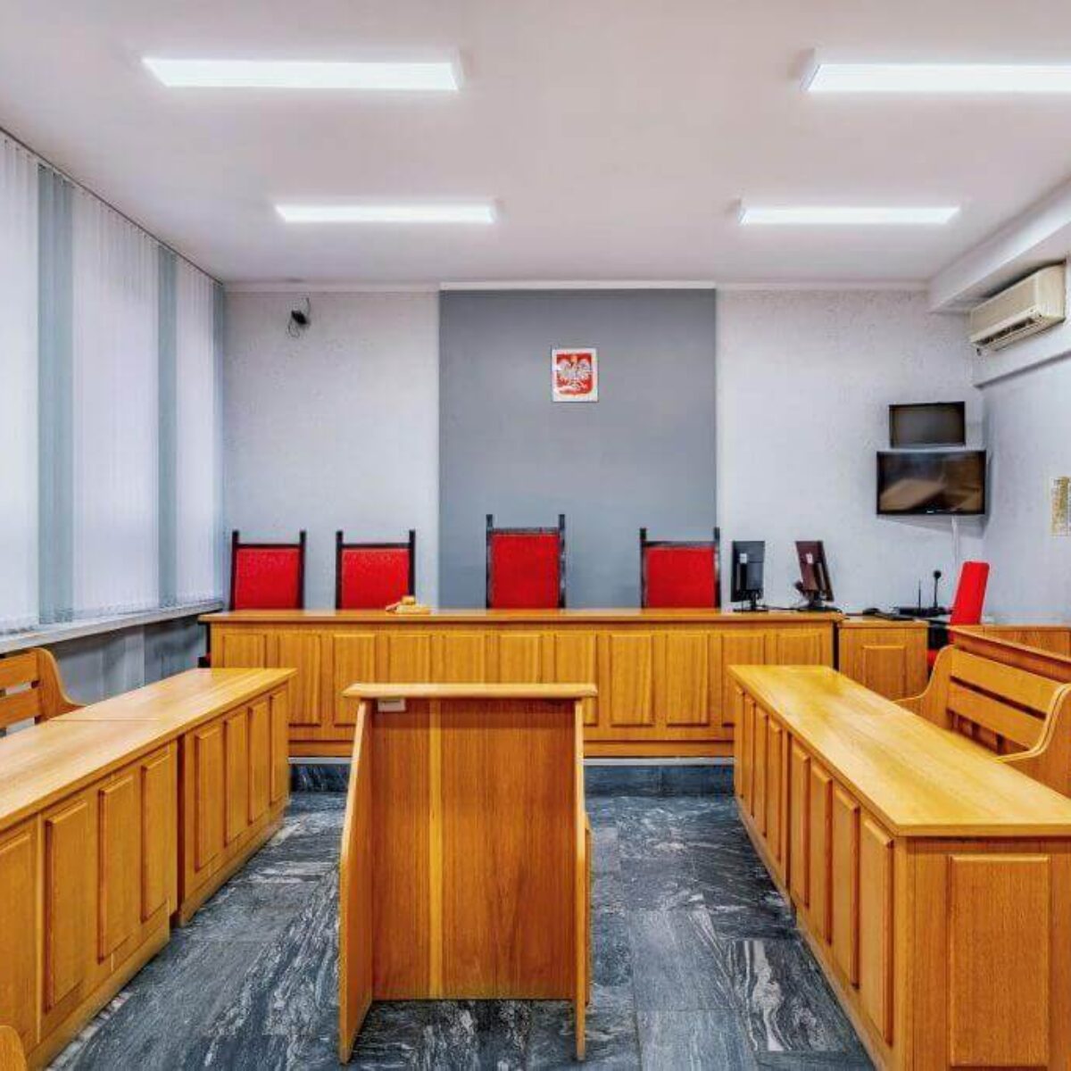 Lampy LED w budynku publicznym urzędu